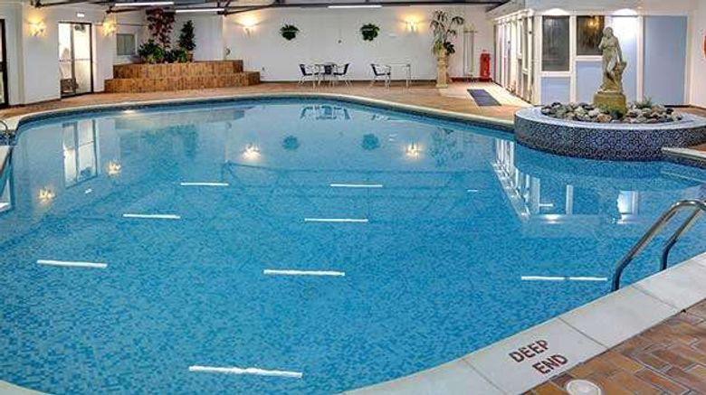 <b>Royal Clifton Hotel & Spa Pool</b>. Images powered by <a href="https://iceportal.shijigroup.com/" title="IcePortal" target="_blank">IcePortal</a>.