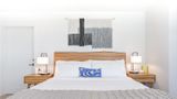 Laguna Surf Lodge by SCP Room