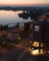 Moco Hotel