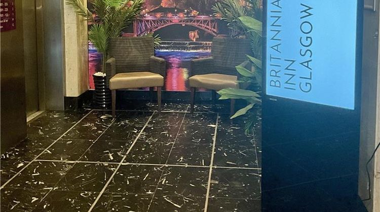Britannia Inn Glasgow Lobby