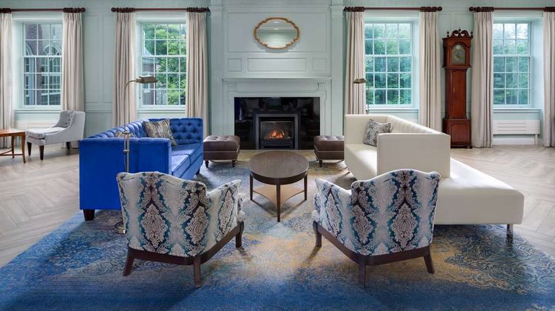 <b>Andover Inn Lobby</b>. Images powered by <a href="https://iceportal.shijigroup.com/" title="IcePortal" target="_blank">IcePortal</a>.