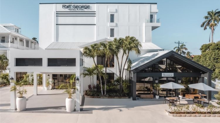Fort George Hotel & Spa Exterior