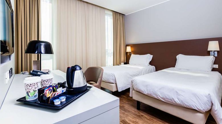 <b>Move Hotels Venezia Nord Room</b>. Images powered by <a href="https://iceportal.shijigroup.com/" title="IcePortal" target="_blank">IcePortal</a>.