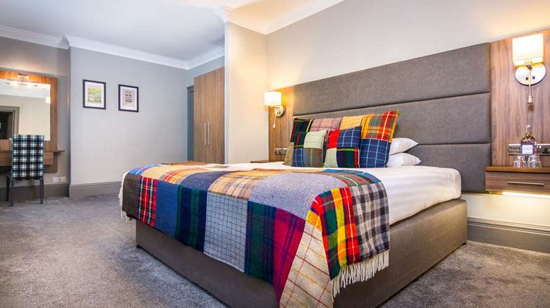 <b>The Yorkshire Hotel Suite</b>. Images powered by <a href="https://iceportal.shijigroup.com/" title="IcePortal" target="_blank">IcePortal</a>.