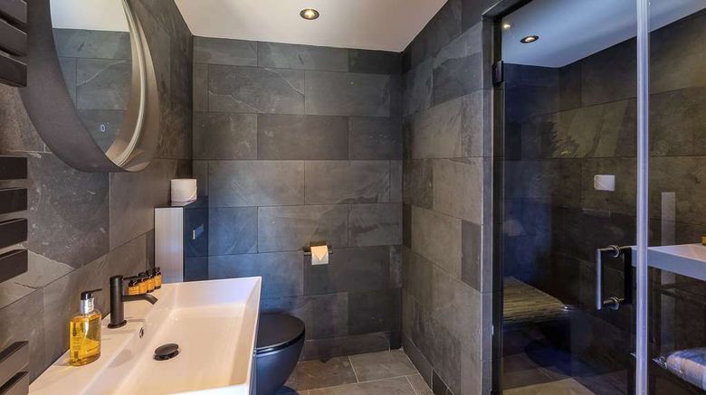 <b>Marmadukes Town House Hotel Suite</b>. Images powered by <a href="https://iceportal.shijigroup.com/" title="IcePortal" target="_blank">IcePortal</a>.