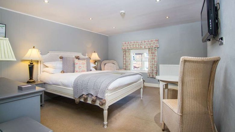 <b>Black Horse Inn Room</b>. Images powered by <a href="https://iceportal.shijigroup.com/" title="IcePortal" target="_blank">IcePortal</a>.