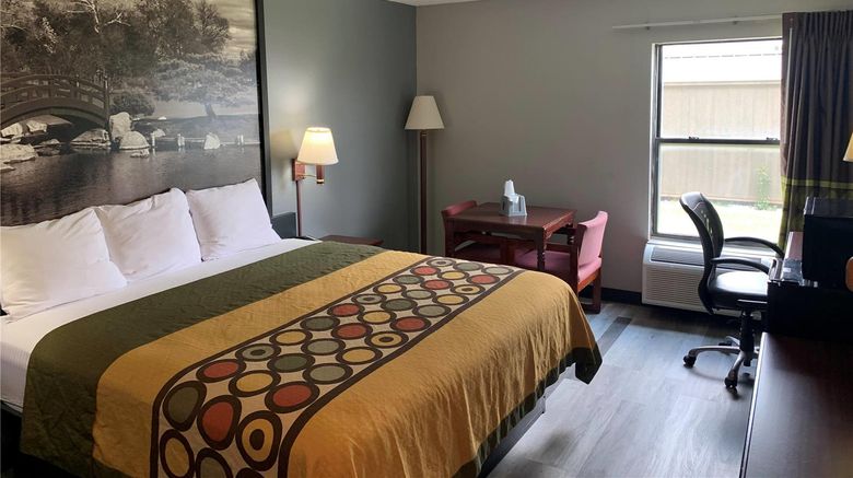 <b>Super 8 Chenoa Room</b>. Images powered by <a href="https://iceportal.shijigroup.com/" title="IcePortal" target="_blank">IcePortal</a>.