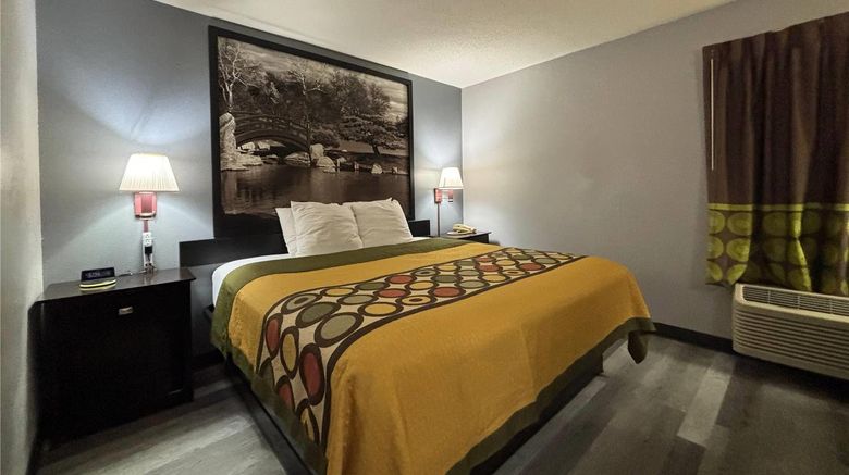 <b>Super 8 Chenoa Room</b>. Images powered by <a href="https://iceportal.shijigroup.com/" title="IcePortal" target="_blank">IcePortal</a>.