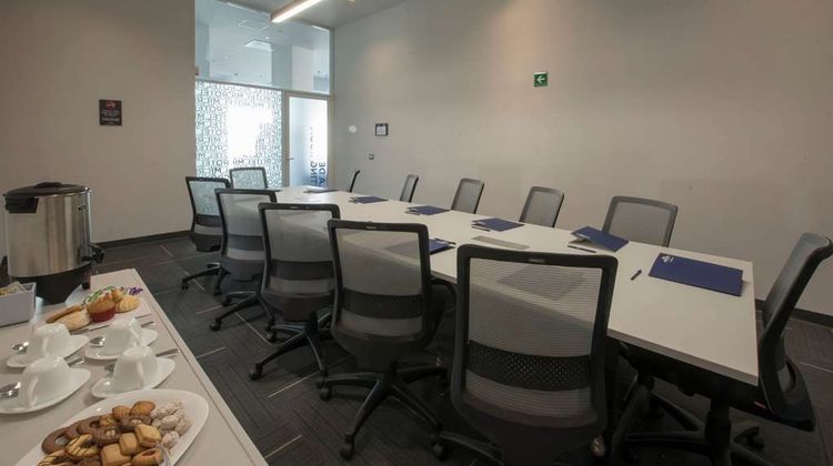 Microtel Inn & Suites Irapuato Meeting
