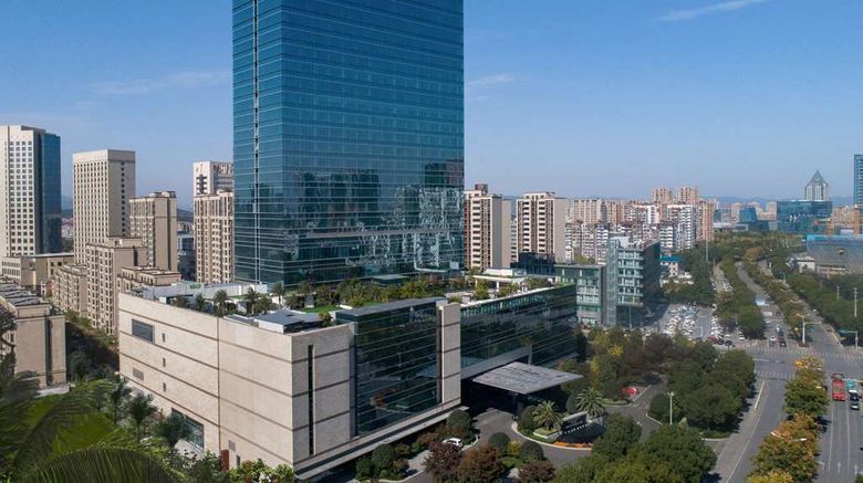 <b>Wyndham Grand Plaza Royale Eve Exterior</b>. Images powered by <a href="https://iceportal.shijigroup.com/" title="IcePortal" target="_blank">IcePortal</a>.