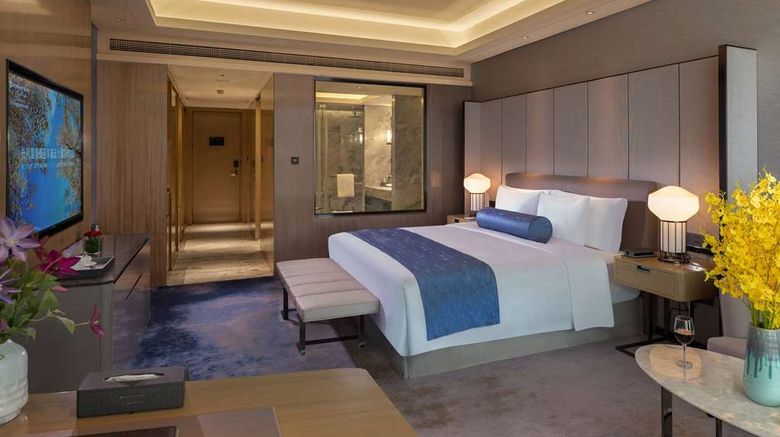 <b>Wyndham Grand Plaza Royale Eve Room</b>. Images powered by <a href="https://iceportal.shijigroup.com/" title="IcePortal" target="_blank">IcePortal</a>.