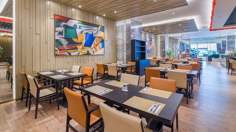 <b>Howard Johnson Leonora Plaza Shanghai Restaurant</b>. Images powered by <a href="https://iceportal.shijigroup.com/" title="IcePortal" target="_blank">IcePortal</a>.