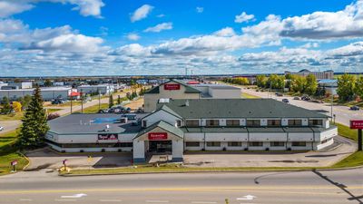 Ramada by Wyndham Nisku