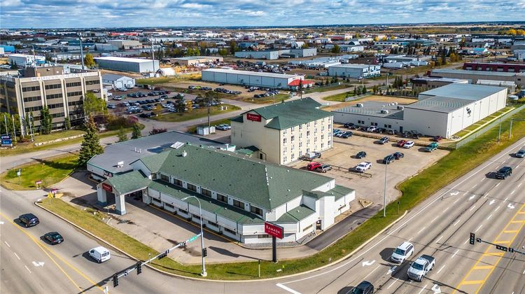 Ramada by Wyndham Nisku Exterior