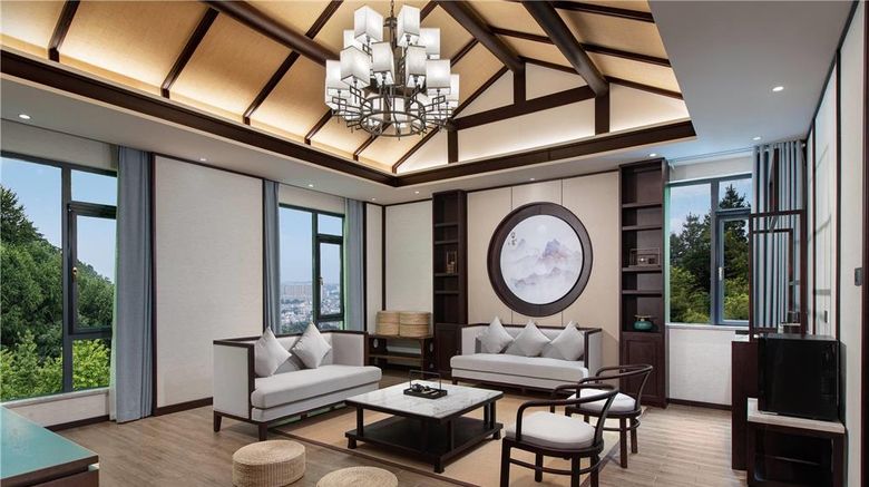 <b>Ramada by Wyndham Xishan Mountain Room</b>. Images powered by <a href="https://iceportal.shijigroup.com/" title="IcePortal" target="_blank">IcePortal</a>.