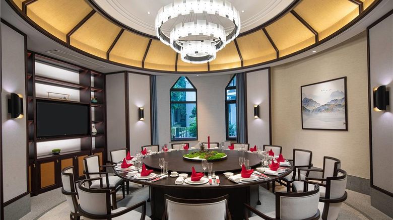 <b>Ramada by Wyndham Xishan Mountain Restaurant</b>. Images powered by <a href="https://iceportal.shijigroup.com/" title="IcePortal" target="_blank">IcePortal</a>.