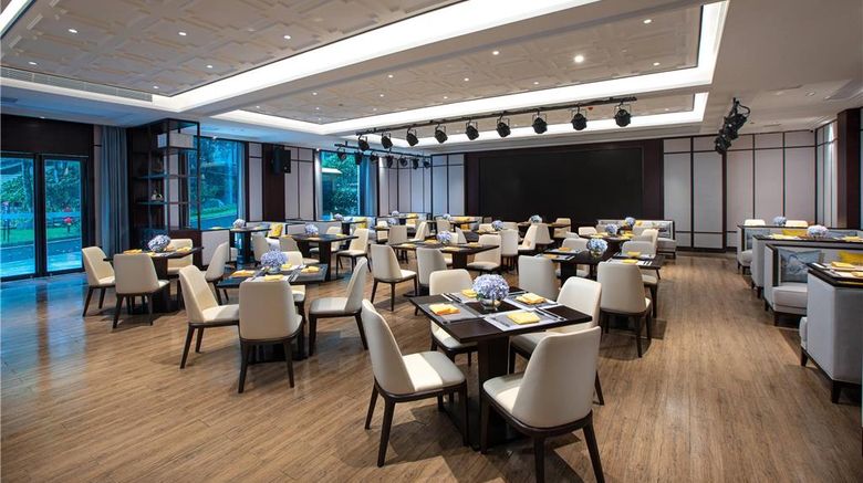 <b>Ramada by Wyndham Xishan Mountain Restaurant</b>. Images powered by <a href="https://iceportal.shijigroup.com/" title="IcePortal" target="_blank">IcePortal</a>.