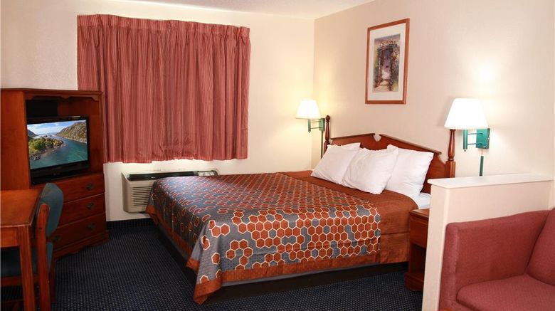 <b>Travelodge by Wyndham Guymon Room</b>. Images powered by <a href="https://iceportal.shijigroup.com/" title="IcePortal" target="_blank">IcePortal</a>.