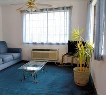 Travelodge by Wyndham Guymon Lobby