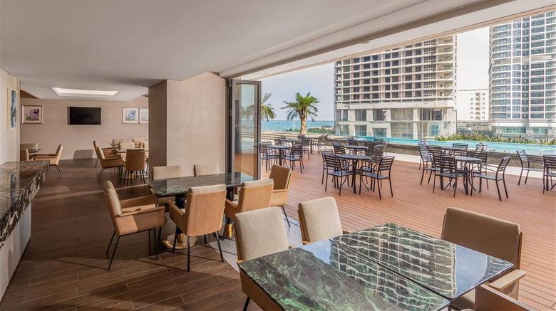 <b>Wyndham Soleil Danang Restaurant</b>. Images powered by <a href="https://iceportal.shijigroup.com/" title="IcePortal" target="_blank">IcePortal</a>.