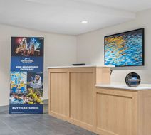 Hyatt House Orlando/International Drive Lobby