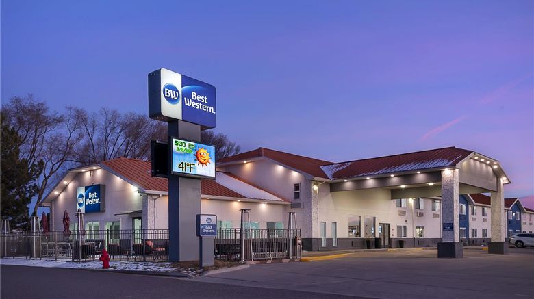 <b>Best Western Montrose Inn Exterior</b>. Images powered by <a href="https://iceportal.shijigroup.com/" title="IcePortal" target="_blank">IcePortal</a>.