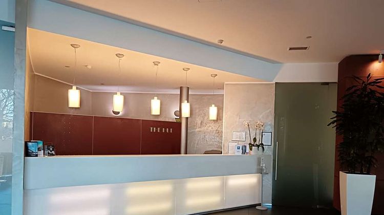 Best Western The Hub Hotel Lobby