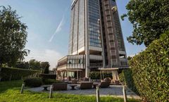Best Western The Hub Hotel