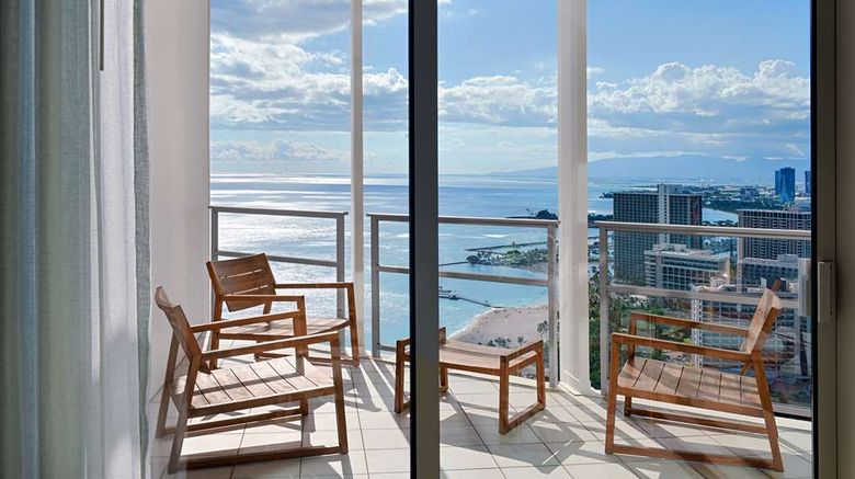 <b>Ka Lai Waikiki Beach, LXR Hotel & Resort Room</b>. Images powered by <a href="https://iceportal.shijigroup.com/" title="IcePortal" target="_blank">IcePortal</a>.