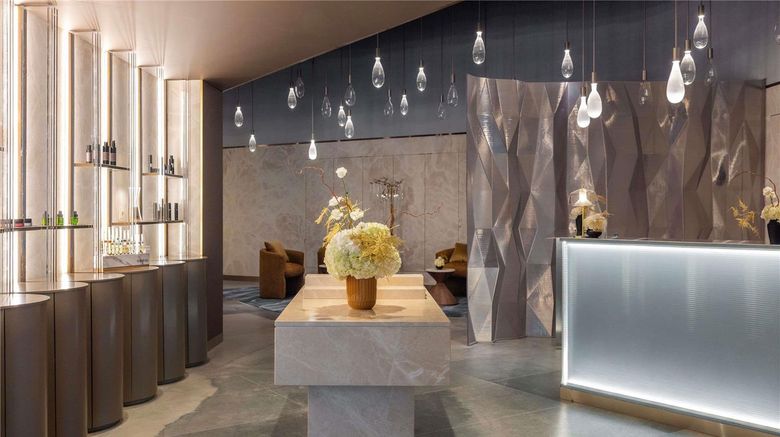 <b>SLS Barcelona Spa</b>. Images powered by <a href="https://iceportal.shijigroup.com/" title="IcePortal" target="_blank">IcePortal</a>.
