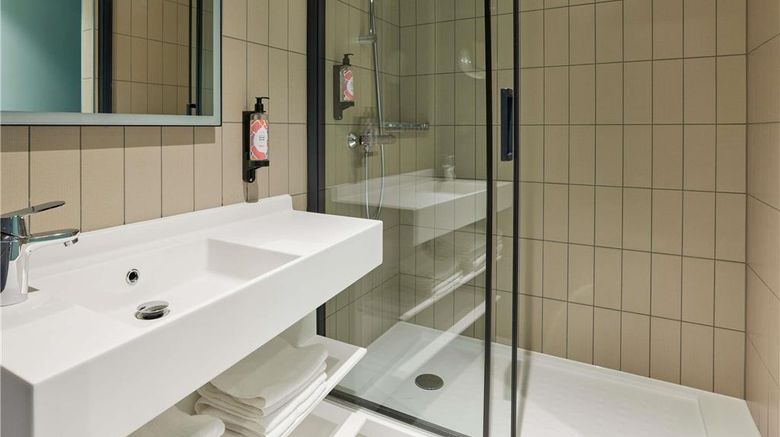 <b>Aparthotel Adagio London City East Room</b>. Images powered by <a href="https://iceportal.shijigroup.com/" title="IcePortal" target="_blank">IcePortal</a>.
