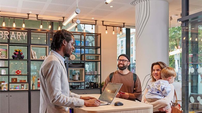 <b>Aparthotel Adagio London City East Exterior</b>. Images powered by <a href="https://iceportal.shijigroup.com/" title="IcePortal" target="_blank">IcePortal</a>.