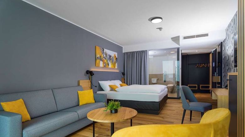 <b>Best Western Parkhotel Hagenberg Room</b>. Images powered by <a href="https://iceportal.shijigroup.com/" title="IcePortal" target="_blank">IcePortal</a>.