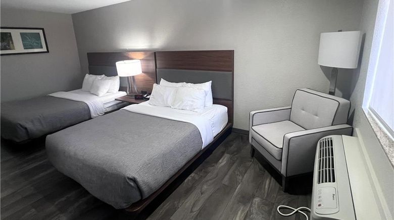 <b>SureStay Plus by Best Western Alamogordo Room</b>. Images powered by <a href="https://iceportal.shijigroup.com/" title="IcePortal" target="_blank">IcePortal</a>.