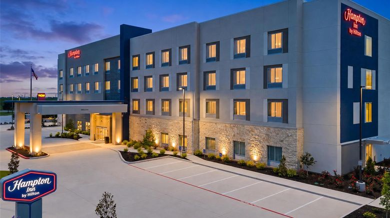 Hampton Inn Wharton TX Exterior. Images powered by <a href="https://iceportal.shijigroup.com" target="_blank" rel="noopener">Ice Portal</a>.