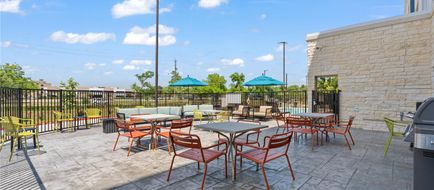 Hampton Inn Wharton TX Exterior