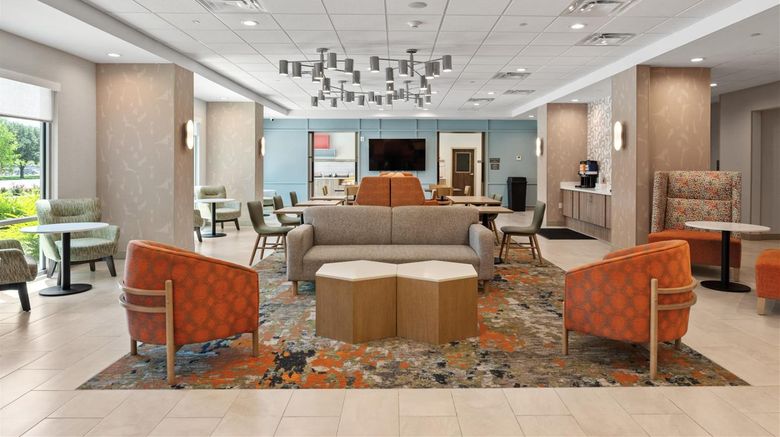 <b>Hampton Inn Wharton TX Lobby</b>. Images powered by <a href="https://iceportal.shijigroup.com/" title="IcePortal" target="_blank">IcePortal</a>.