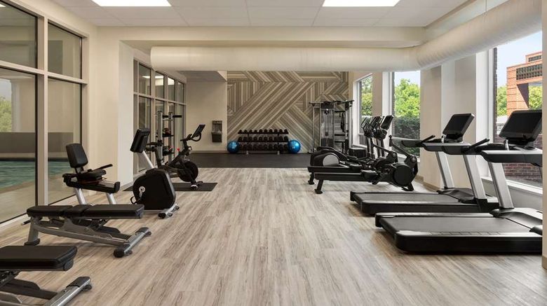 <b>DoubleTree by Hilton New York LaGuardia Health</b>. Images powered by <a href="https://iceportal.shijigroup.com/" title="IcePortal" target="_blank">IcePortal</a>.