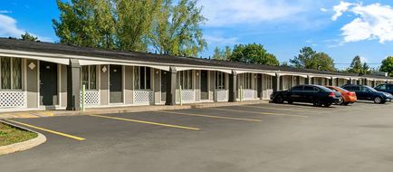 Rodeway Inn and Suites Saginaw Exterior