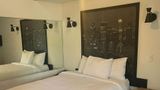 <b>Super 8 by Wyndham Montreal Room</b>. Images powered by <a href="https://iceportal.shijigroup.com/" title="IcePortal" target="_blank">IcePortal</a>.