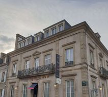 Hotel Le Rohan Pontivy Exterior