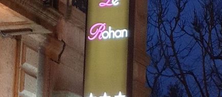Hotel Le Rohan Pontivy Exterior