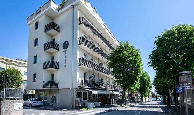 Bonotto Hotel Desenzano del Garda Exterior