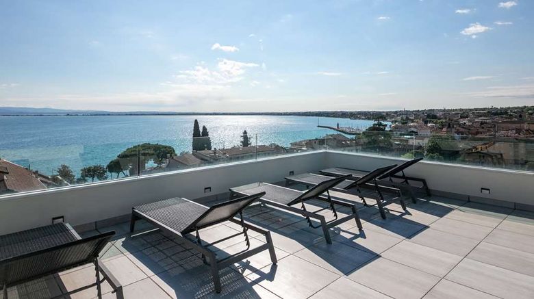 <b>Bonotto Hotel Desenzano del Garda Exterior</b>. Images powered by <a href="https://iceportal.shijigroup.com/" title="IcePortal" target="_blank">IcePortal</a>.