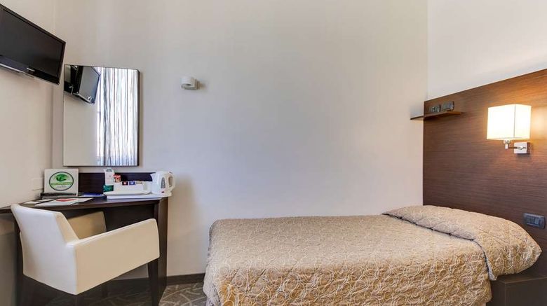 <b>Bonotto Hotel Desenzano del Garda Room</b>. Images powered by <a href="https://iceportal.shijigroup.com/" title="IcePortal" target="_blank">IcePortal</a>.