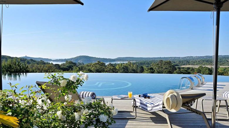 <b>Hotel Residence U Paesolu Pool</b>. Images powered by <a href="https://iceportal.shijigroup.com/" title="IcePortal" target="_blank">IcePortal</a>.