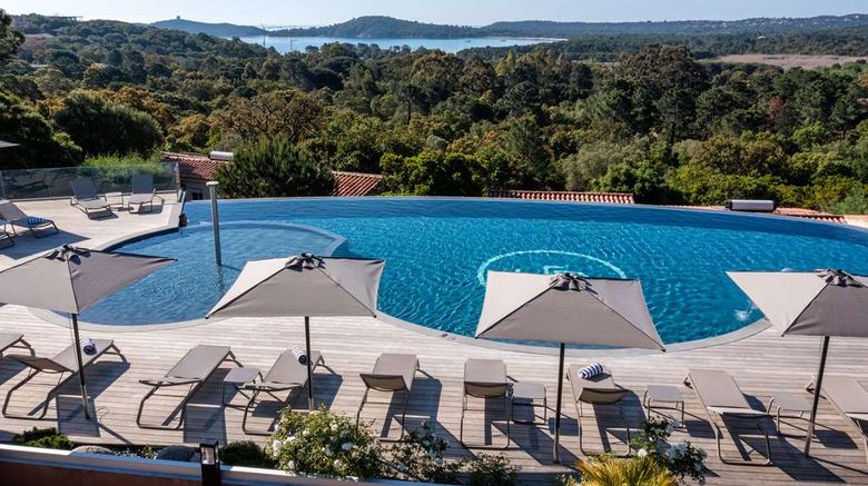 <b>Hotel Residence U Paesolu Pool</b>. Images powered by <a href="https://iceportal.shijigroup.com/" title="IcePortal" target="_blank">IcePortal</a>.