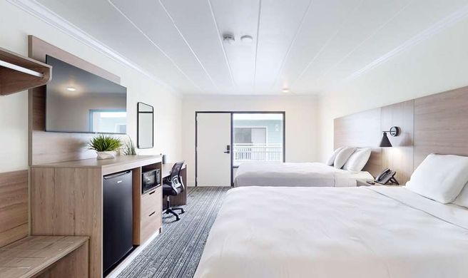 The Atlantic, BW Signature Collection Room