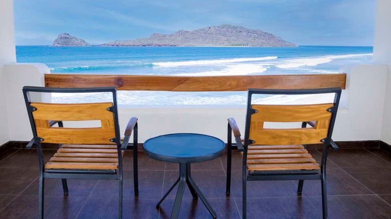 <b>Emporio Mazatlan Suite</b>. Images powered by <a href="https://iceportal.shijigroup.com/" title="IcePortal" target="_blank">IcePortal</a>.