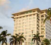 Hotel Emporio Ixtapa Exterior